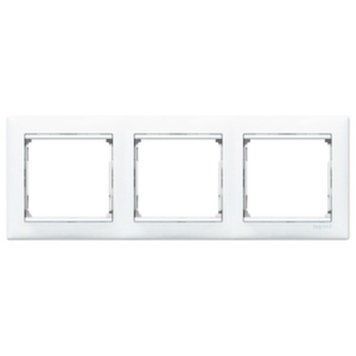 Рамка 3-місна Valena Classic білий Legrand 221670 фото